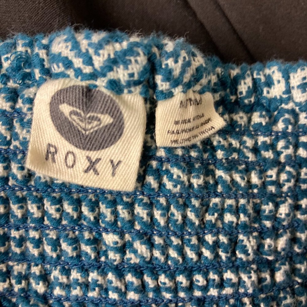 3/$20 Roxy Strapless Mini Dress Size M - Picture 3 of 3